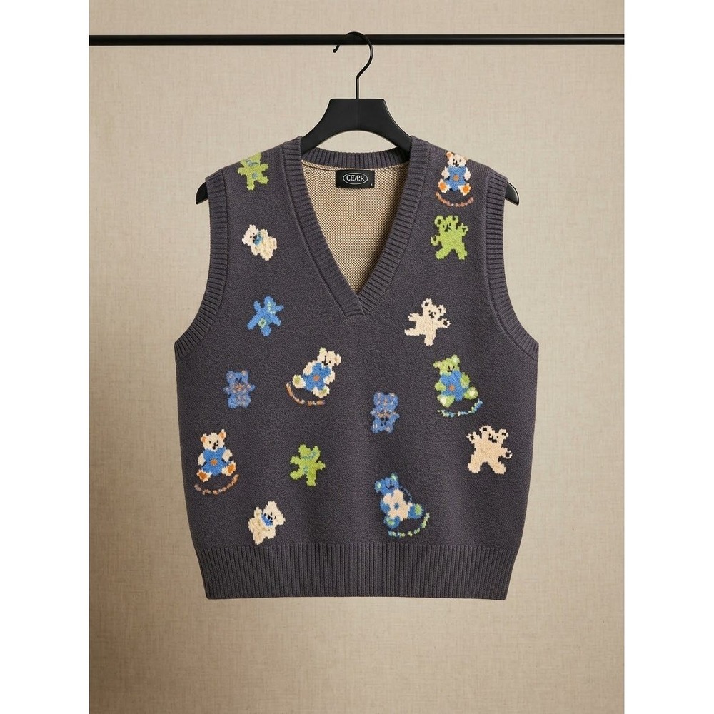 Cider Teddy Bear Wool Sweater Vest Gray V-Neck Sleeveless Knit Top Small